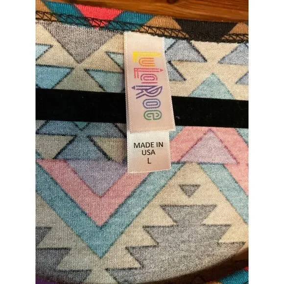 Lularoe Bold Patterned Tunic Top Size Large - Picture 4 of 4